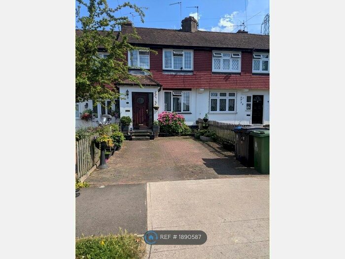 3 Bedroom Terraced House To Rent In Knollmead Road, Surbiton, KT5