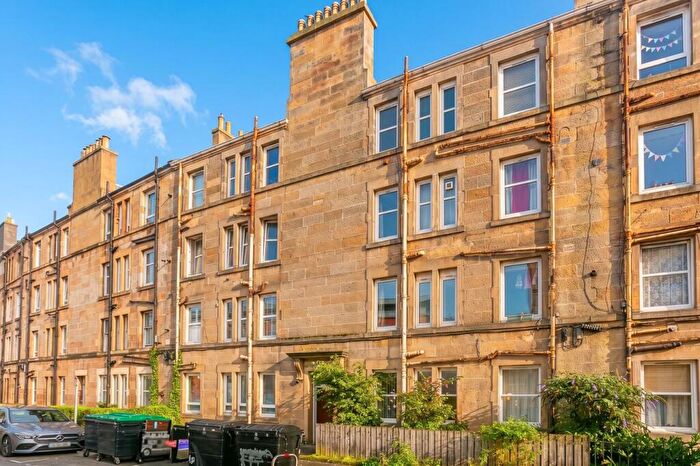 1 Bedroom Flat For Sale In Watson Crescent, Polwarth, Edinburgh, EH11