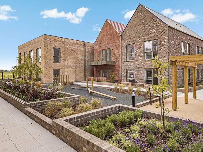 2 Bedroom Flat For Sale In Newmarket Road, Teversham, Cambridge, CB5
