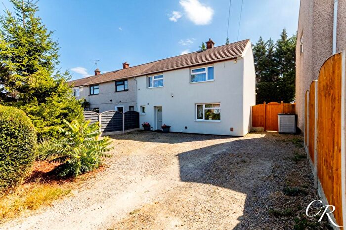 3 Bedroom Semi Detached House For Sale In Hesters Way Road, Cheltenham, GL51
