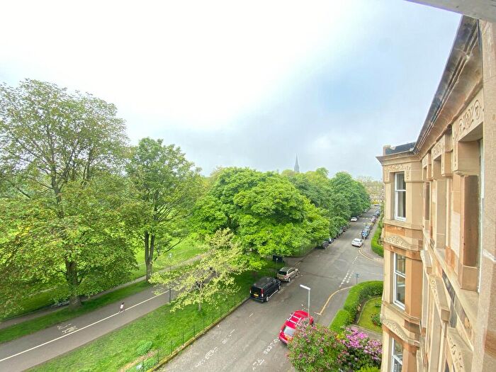 5 Bedroom Flat To Rent In Lonsdale Terrace, Meadows, Edinburgh, EH3