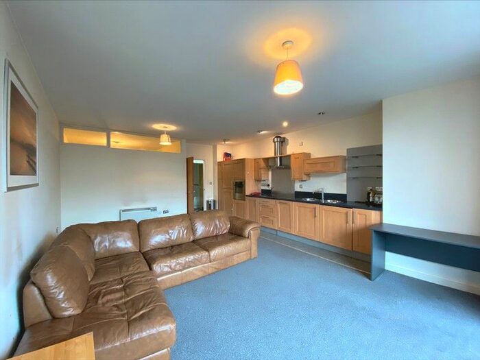 2 Bedroom Flat To Rent In The Orb, Tenby Street, Birmingham, B1