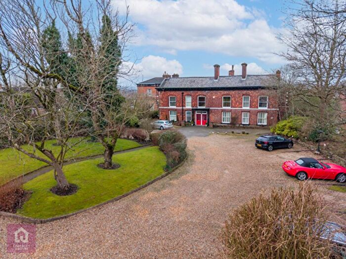 3 Bedroom Duplex For Sale In Stand Lane, Radcliffe, Manchester, Greater Manchester, M26