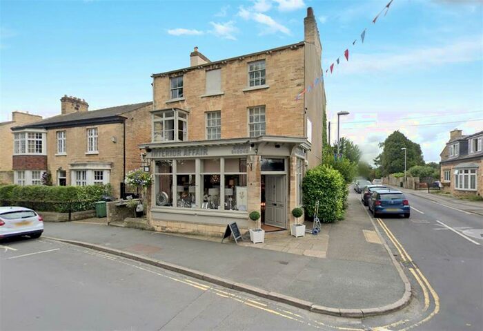 2 Bedroom Flat To Rent In A High Street, Boston Spa, Wetherby, LS23
