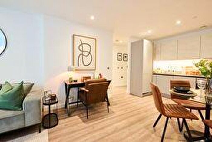 2 Bedroom Apartment To Rent In Aspire, Herschel Street, Slough, SL1