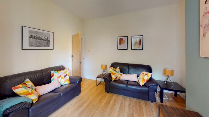 4 Bedroom Terraced House To Rent In Wellington Street, Nottingham, NG3