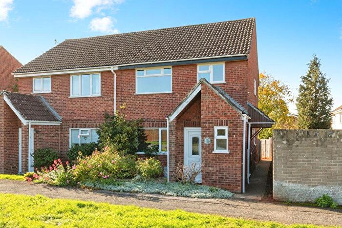 1 Bedroom Flat For Sale In Ash Close, Yate, Bristol, BS37