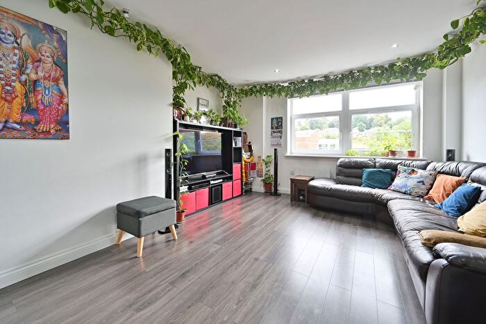2 Bedroom Flat For Sale In Northolt Road, Harrow, HA2