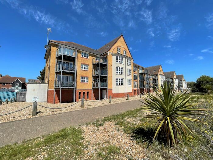 3 Bedroom Apartment To Rent In Caroline Way, Sovereign Harbour North, Eastbourne, East Sussex, BN23
