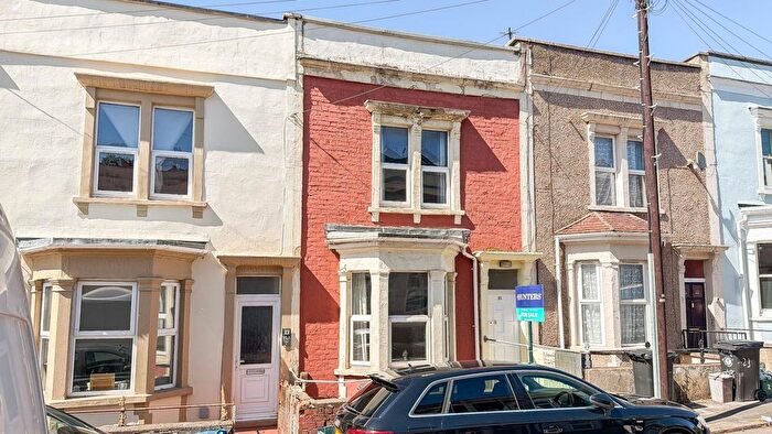 4 Bedroom Terraced House For Sale In Fraser Street, Windmill Hill, BS3