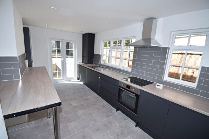 4 Bedroom House To Rent In Crompton Street, Derby, DE1