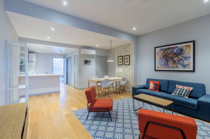 2 Bedroom Flat To Rent In Steedman Street, London, SE17