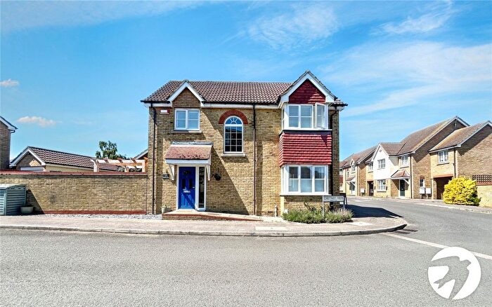 3 Bedroom Detached House For Sale In Chetney View, Iwade, Sittingbourne, ME9