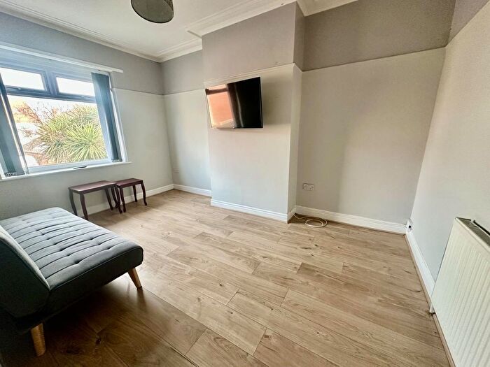 1 Bedroom Flat To Rent In Trent Road, Blackpool, FY4