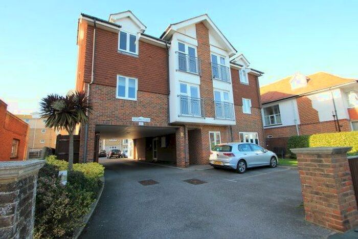2 Bedroom Flat To Rent In Victoria Drive, Bognor Regis, PO21