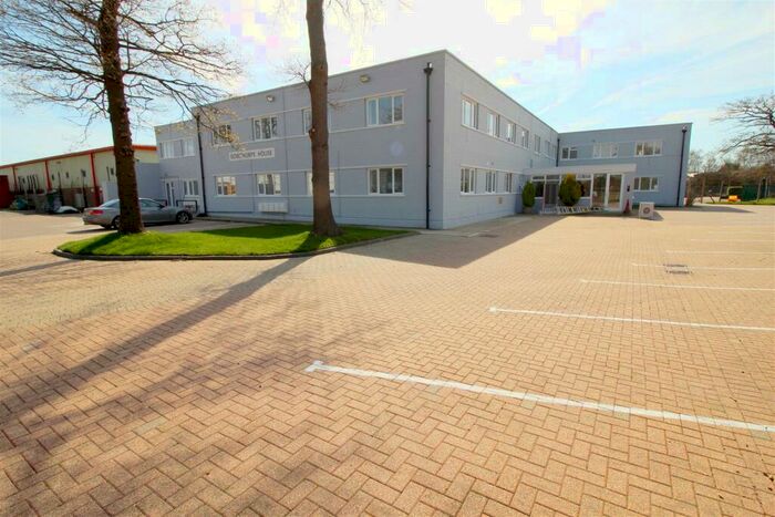 2 Bedroom Apartment To Rent In Bowthorpe House, Manor Royal, RH10
