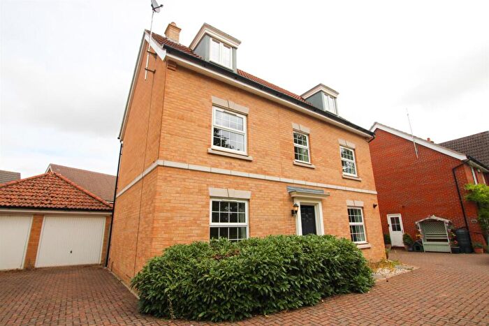 5 Bedroom Detached House To Rent In Hornbeam Avenue, Red Lodge, Bury St. Edmunds, IP28