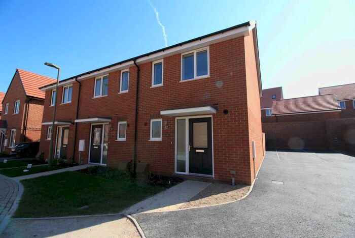 2 Bedroom End Of Terrace House To Rent In Pennyroyal Place, Harwell, OX11