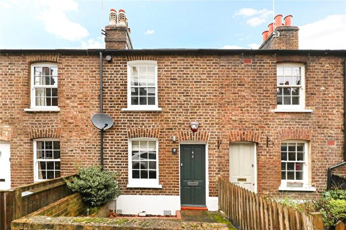 1 Bedroom Terraced House For Sale In St. Marks Road, London, W5