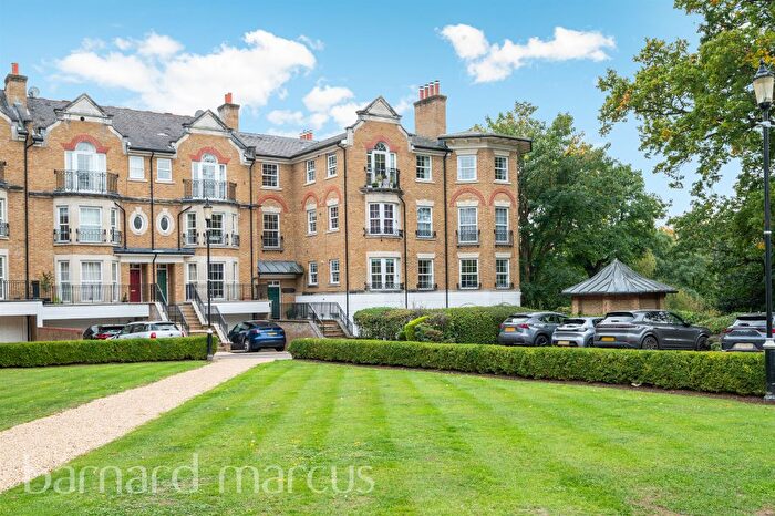 3 Bedroom Flat For Sale In Chapman Square, Wimbledon Parkside, London, SW19