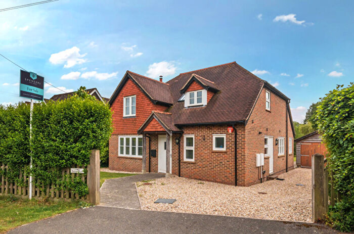 4 Bedroom Detached House For Sale In Manchester Road, Sway, Lymington, SO41