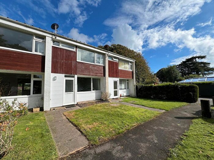 3 Bedroom Terraced House To Rent In The Fairway, Barton On Sea, Hampshire., BH25