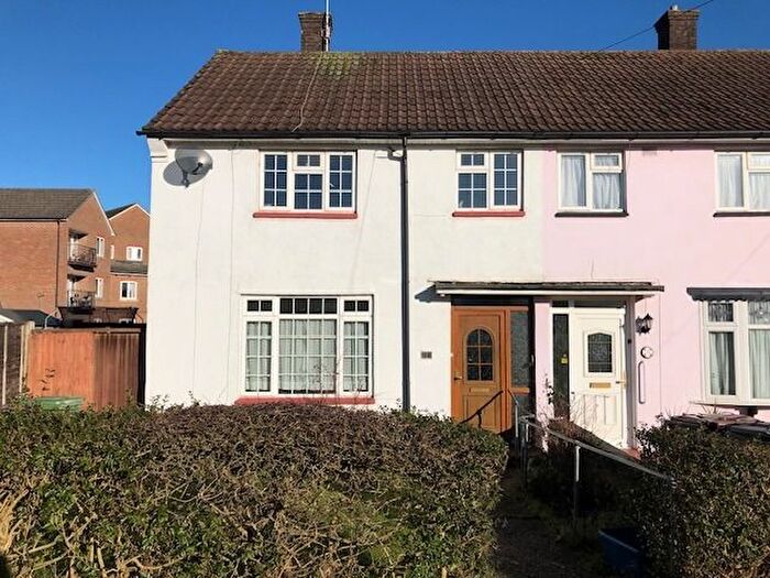 2 Bedroom End Of Terrace House To Rent In Knebworth Path, Borehamwood, WD6