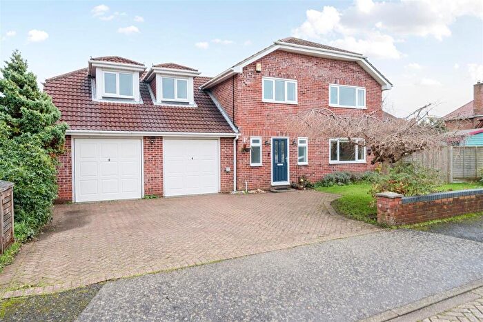 6 Bedroom Detached House To Rent In The Spur, Gosport, PO12
