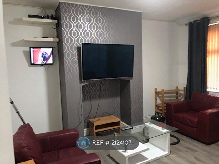 5 Bedroom Terraced House To Rent In Claremont Road, Manchester, M14