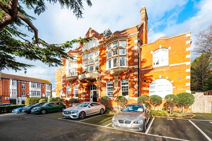 1 Bedroom Flat For Sale In The Old Registry, Kingston, Kingston Upon Thames, KT2
