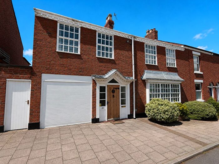4 Bedroom Terraced House For Sale In Wagg Street, Congleton, CW12