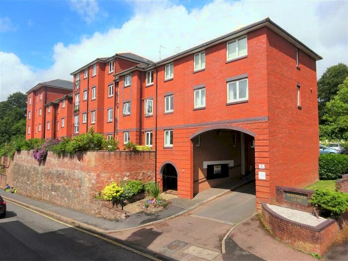 2 Bedroom Retirement Property For Sale In St. Davids Hill, Exeter, EX4