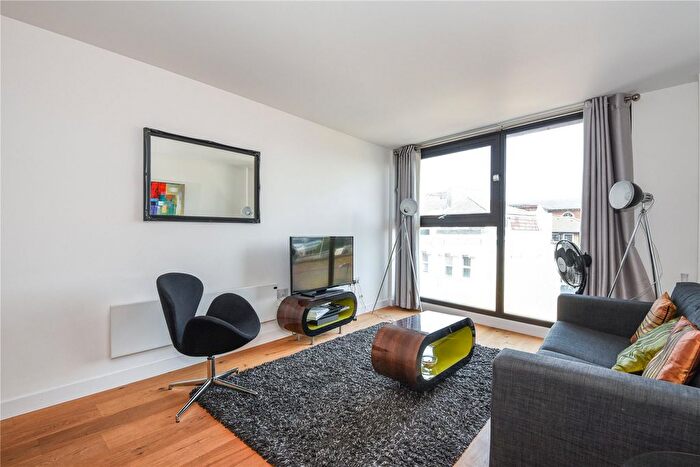2 Bedroom Flat To Rent In Topham Street, London, EC1R