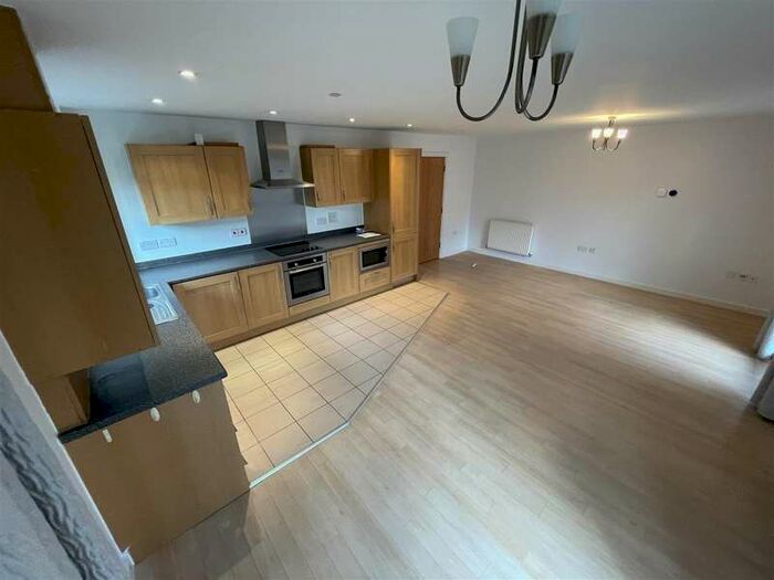 2 Bedroom Flat To Rent In Catalonia Apartment, Metropolitan Station Approach, Watford, WD18