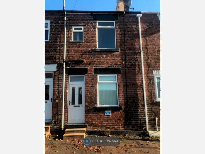3 Bedroom Terraced House To Rent In Army Row, Royston, Barnsley, S71