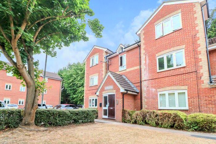 2 Bedroom Flat To Rent In Maplin Park - Available Immediately, SL3