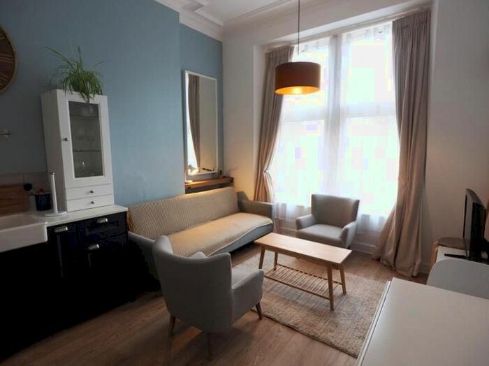 2 Bedroom Flat To Rent In Quality Street, North Berwick, EH39