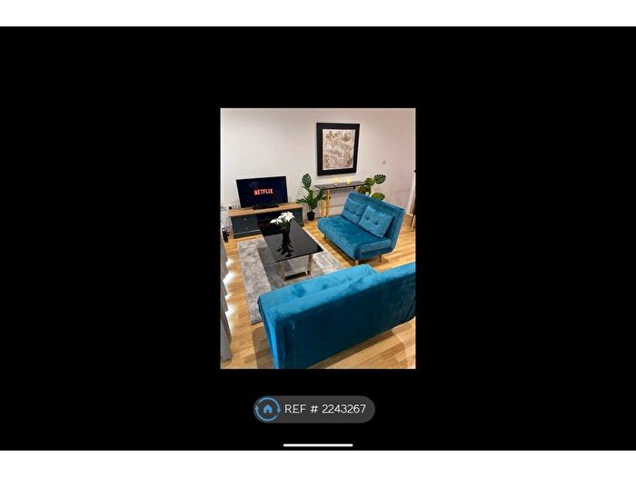 2 Bedroom Flat To Rent In Leeds, Leeds, LS9