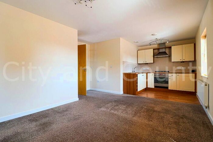 2 Bedroom Detached House To Rent In Banks Crescent, Stamford, PE9