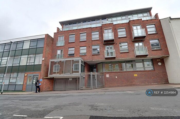 1 Bedroom Flat To Rent In The Cube, Northampton, NN1