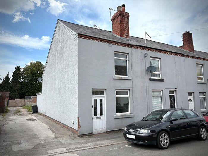 3 Bedroom End Of Terrace House For Sale In Catherine Street, Alfreton, Derbyshire, DE55