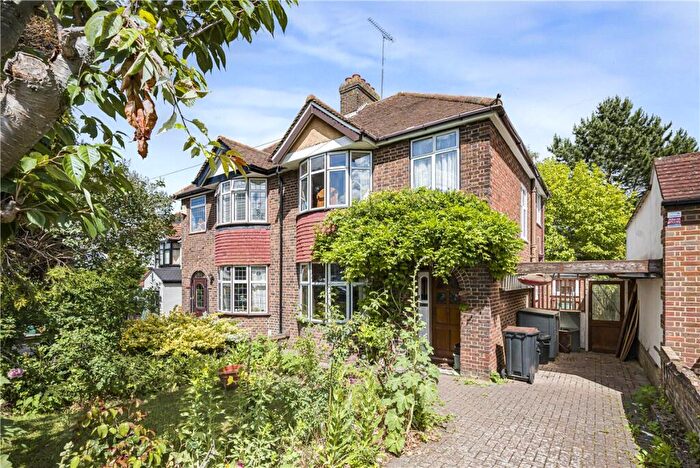 3 Bedroom Semi-Detached House For Sale In Lancing Road, Orpington, Kent, BR6