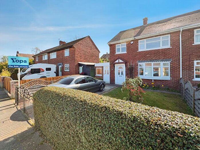 3 Bedroom Semi Detached House For Sale In Kimberworth Park Road, Rotherham, S61