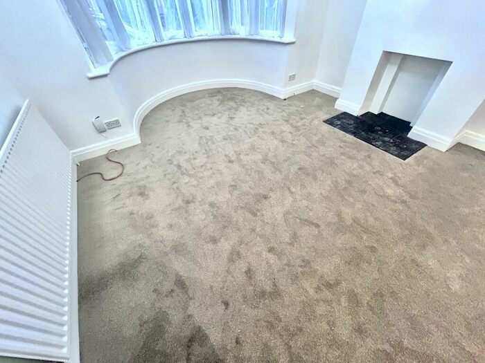 3 Bedroom Semi Detached House To Rent In Ivanhoe Drive, Harrow, HA3