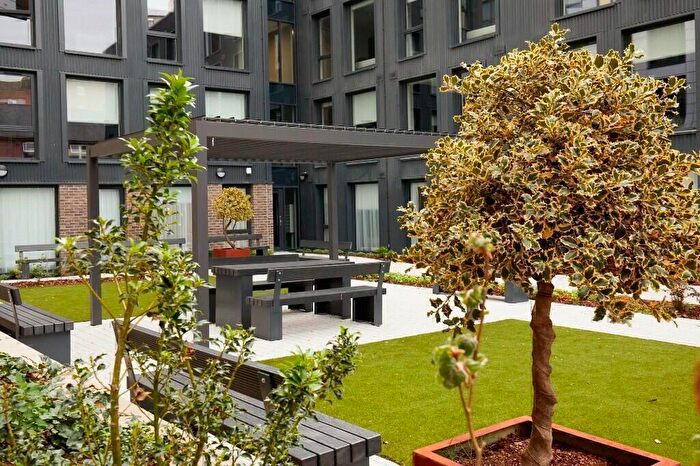 2 Bedroom Apartment To Rent In Loxley Heights, Rockingham Street, Sheffield, S1