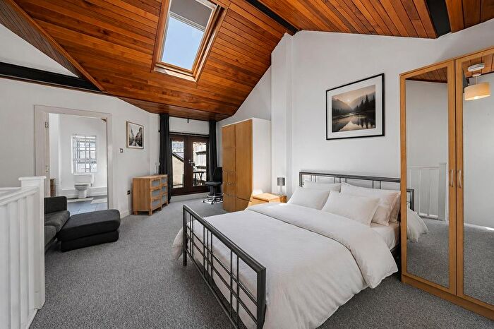 4 Bedroom Property To Rent In Pump House Close, Rotherhithe, SE16
