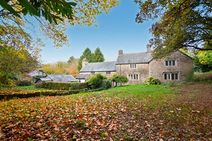 4 Bedroom Country House For Sale In Lewdown - Okehampton, Devon, EX20