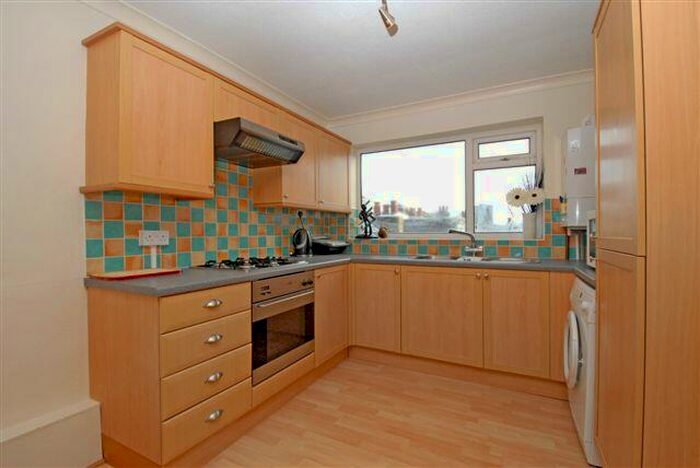 2 Bedroom Flat To Rent In Mulgrave Road, Sutton, SM2