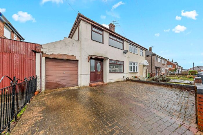 3 Bedroom Semi-Detached House For Sale In Irwell Road, Warrington, WA4