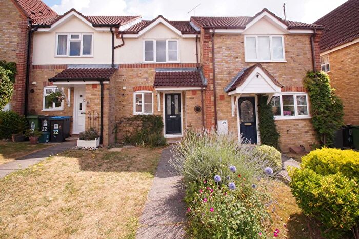 2 Bedroom Terraced House To Rent In Slippers Hill, Hemel Hempstead, HP2